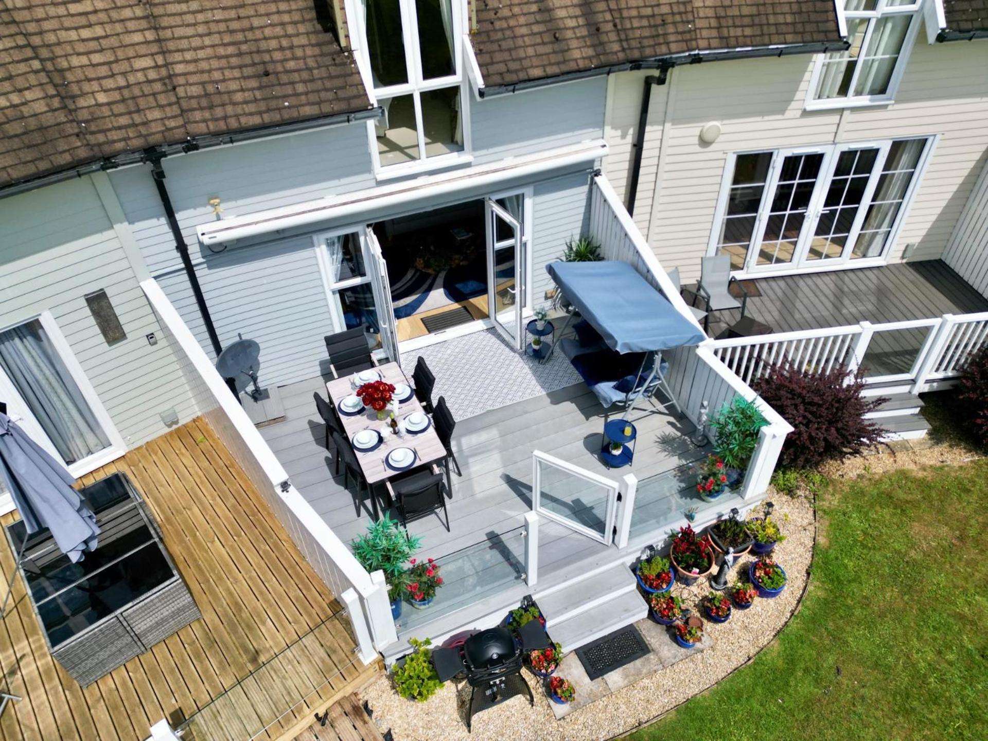 Luxury Kingfisher Lodge, Isis Lake, Within The Cotswold Waterpark Cirencester Exteriör bild